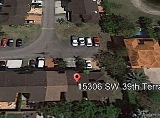 15306 SW 39th Ter, Miami, FL 33185