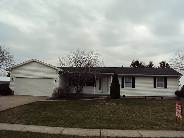 648 Mayfield Dr photo 1