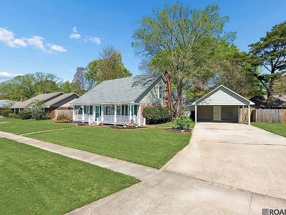 3rd image of 13717 Cedar Ridge Ave