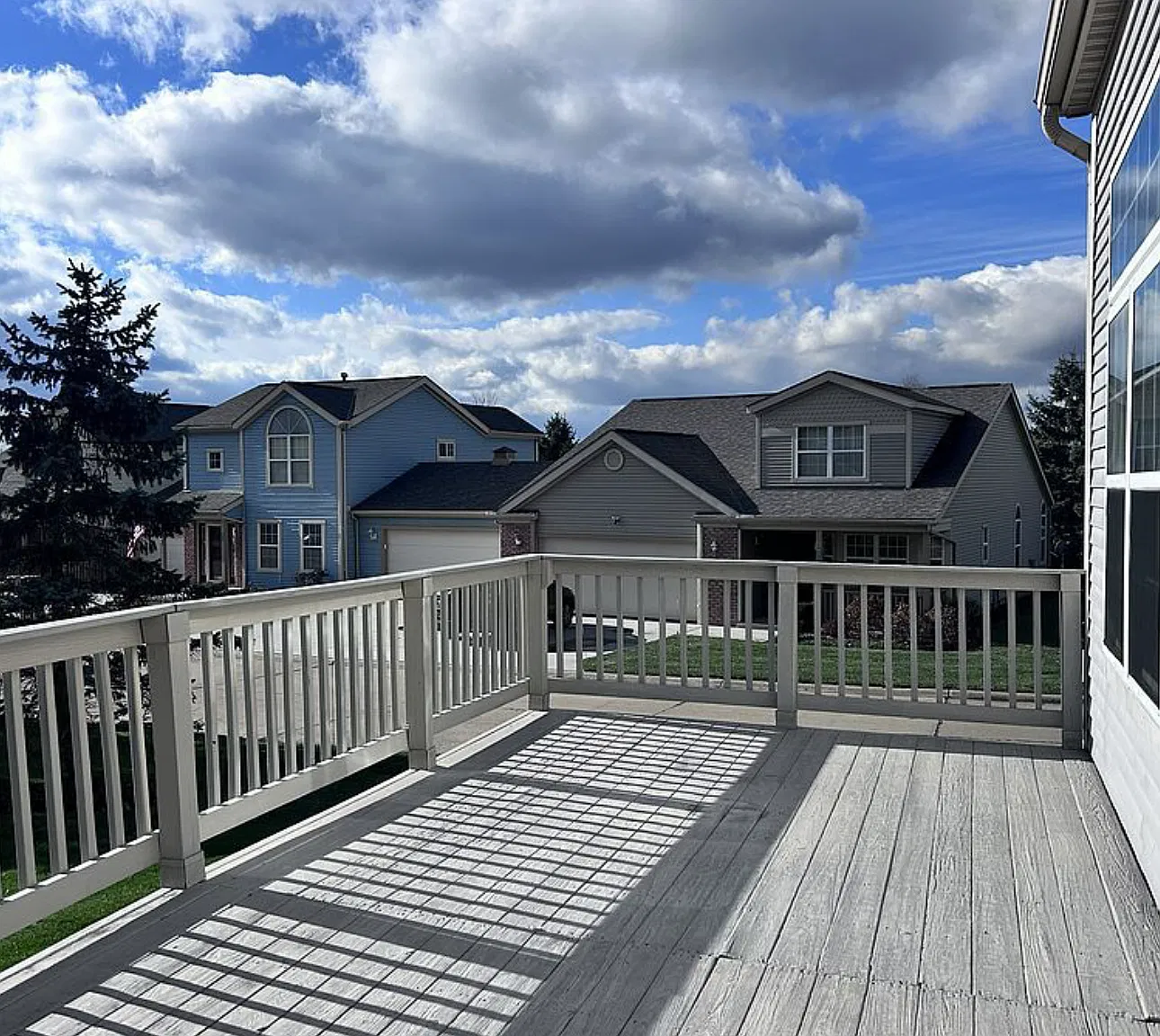 3 bed, 1536 sqft, $2,400 — Photo 1