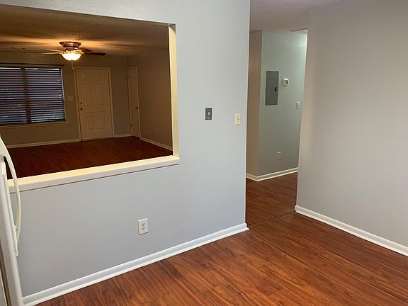 5th image of 137 Stonehedge Dr #1.5