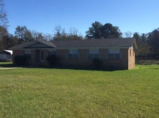 541 Henry Hart Rd, Leslie, GA 31764