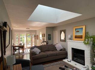 852 L St, Davis, CA 95616