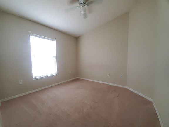 4th image of 921 Westwinds Dr