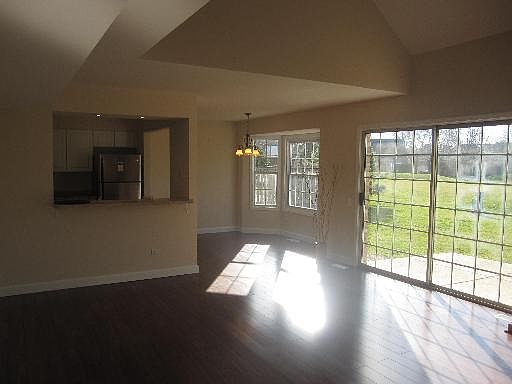 4th image of 14750 Lakeview Dr
