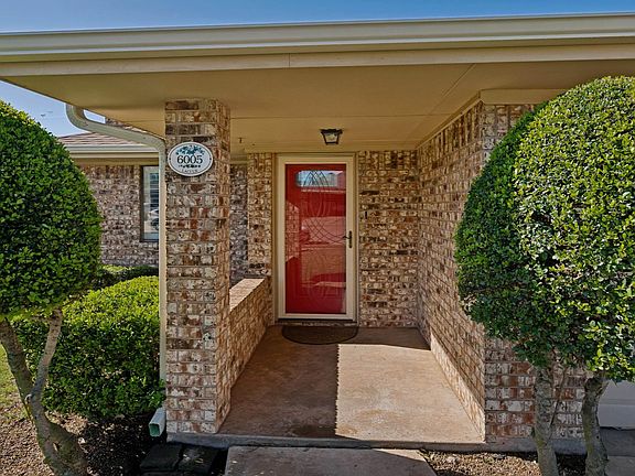 2nd image of 6005 Laci Ln