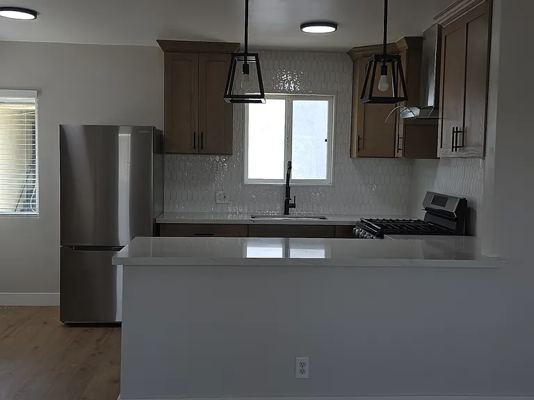 Kitchen quartz large counter island