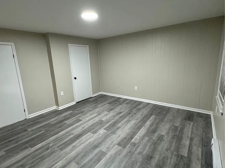 532 Franklin St #3F — Photo 2