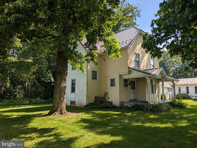 121 E Friendship Church Rd — Photo 3