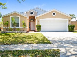 348 Breezeway Dr, Apopka, FL 32712