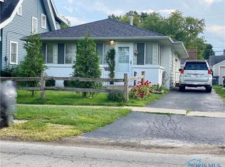 3005 Schneider Rd, Toledo, OH 43614