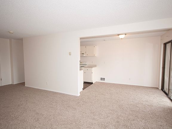 5th image of 618 75th St SE APT 204