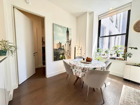 25 Broad Street image 12 of 27