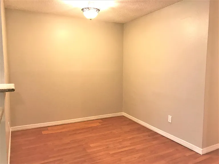 149 Springwood Cir #D — Photo 8