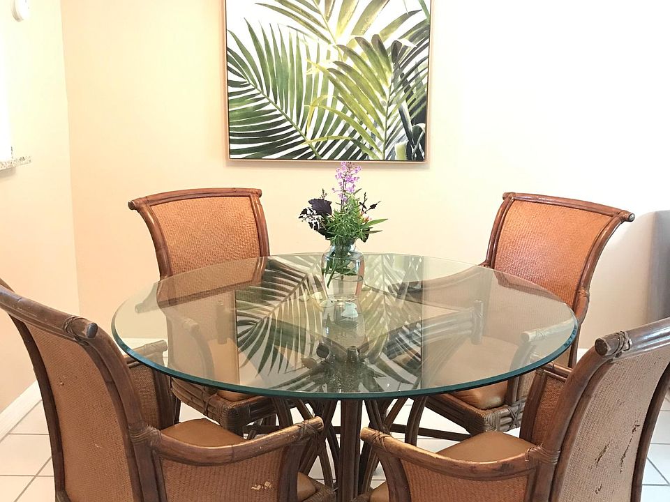 Dining room set for four!