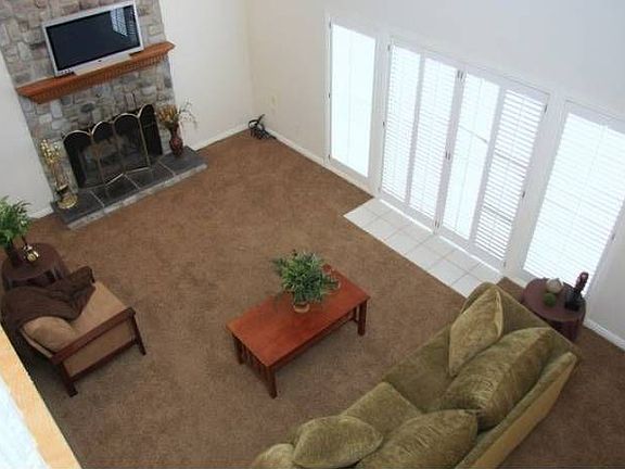 4th image of 3613 S Arbor Park Dr