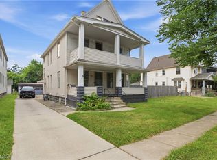 4024 E 53rd St, Newburgh Heights, OH 44105