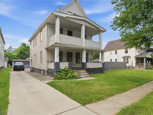 4024 E 53rd St, Newburgh Heights, OH 44105