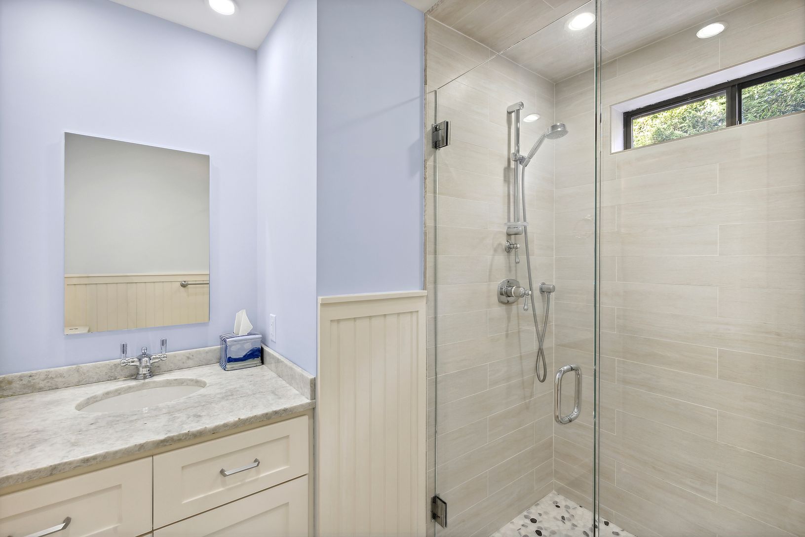  Full Bath 1