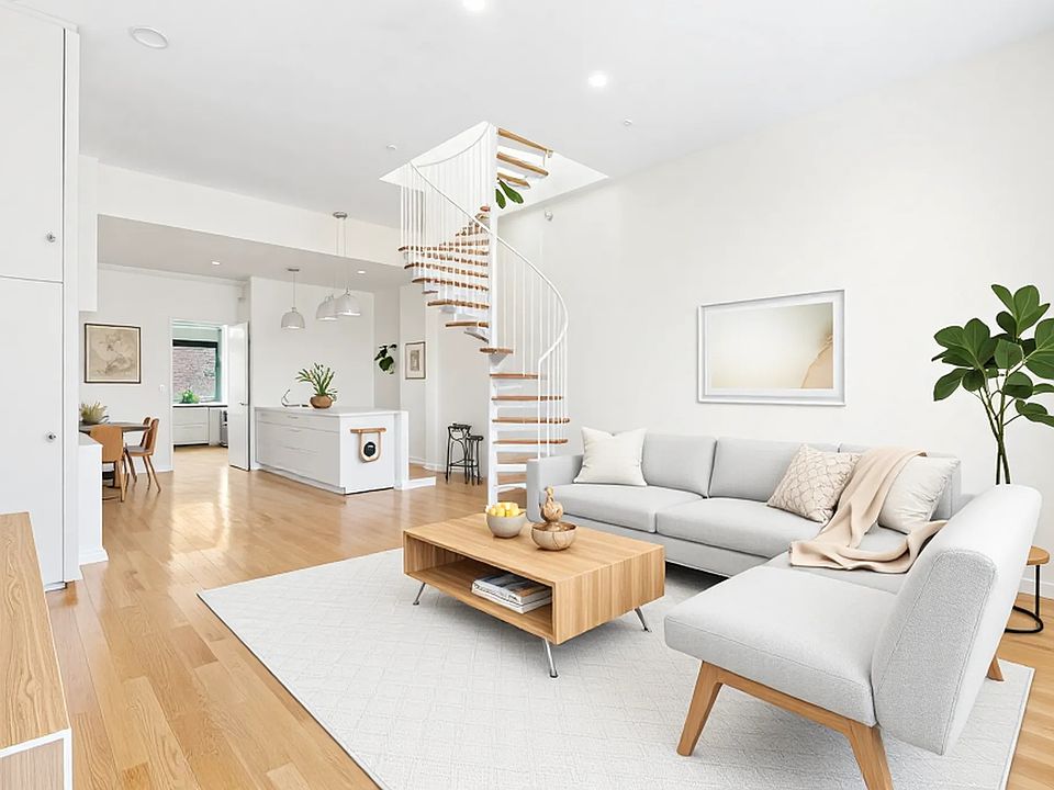 1st image of 14 E 4th St Room 1128