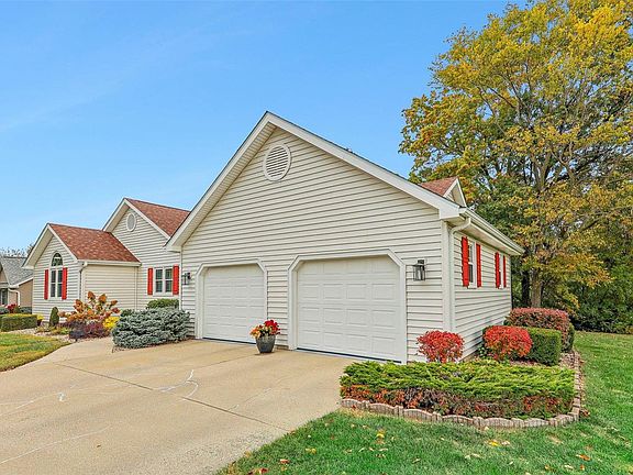 2nd image of 33 Quail Run Dr