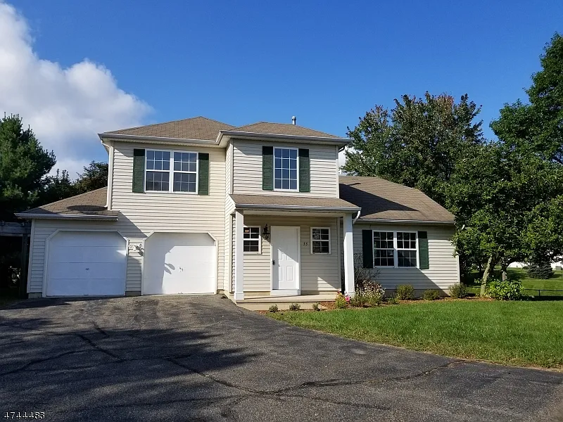 55 Colby Ct photo 1