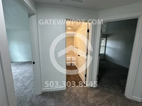 2322 SE 7th St — Photo 16