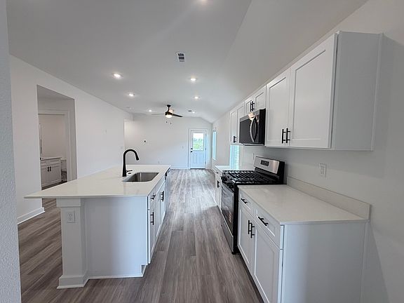 2nd image of 4227 Orchid Ave