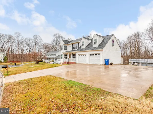 13931 Ruler Ct, Woodbridge, VA 22193