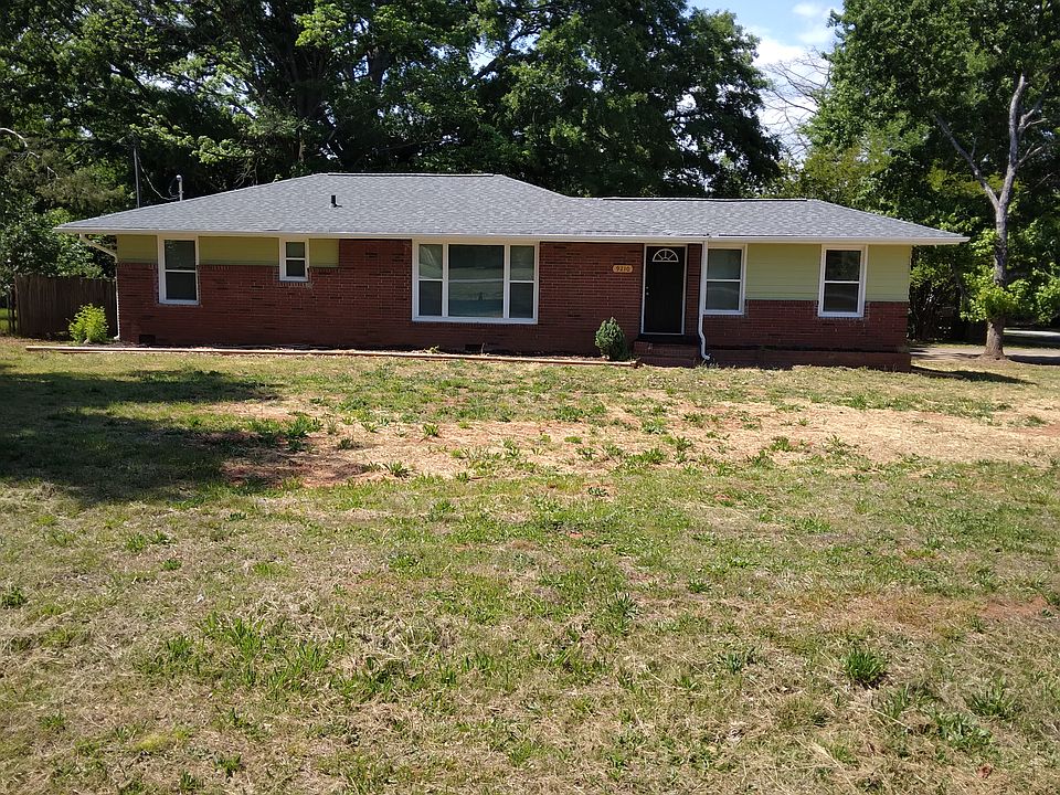 1st image of 9210 Fairforest Rd