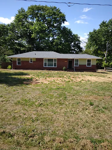 9210 Fairforest Rd Photo 1