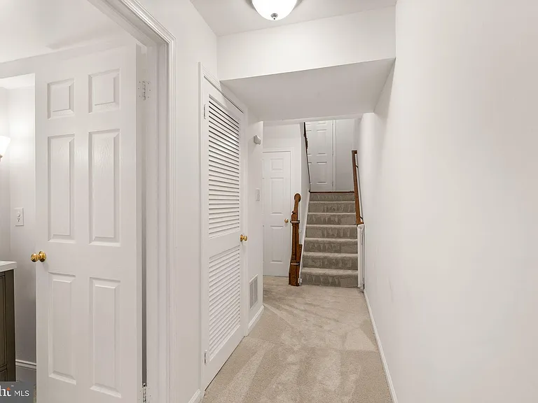3855 Inverness Rd — Photo 40