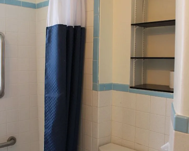 1110 Grape St — Photo 7