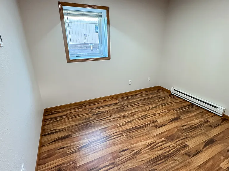 117 W Main St — Photo 51