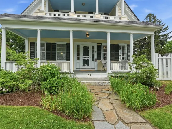 55-57 High St, Amherst, MA 01002