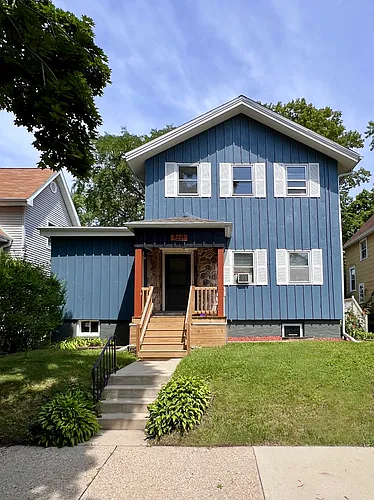 340 E Wilson St #B Photo 1