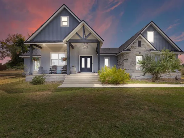 803 Comanche Rdg, Round Mountain, TX 78663