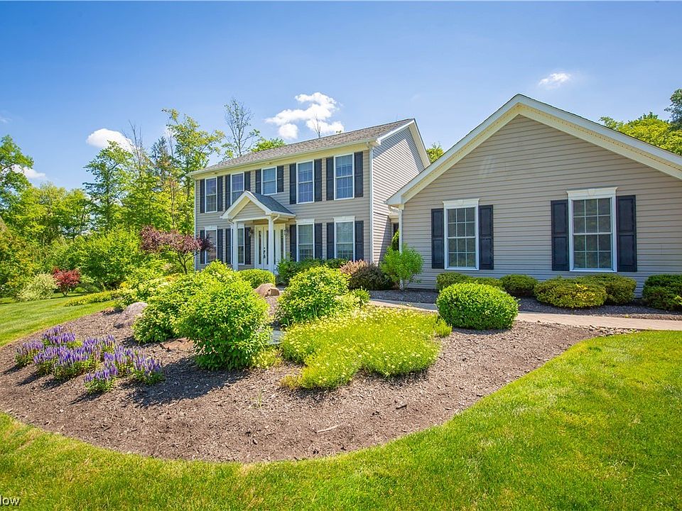 16269 Snyder Rd, Chagrin Falls, OH 44022 Zillow