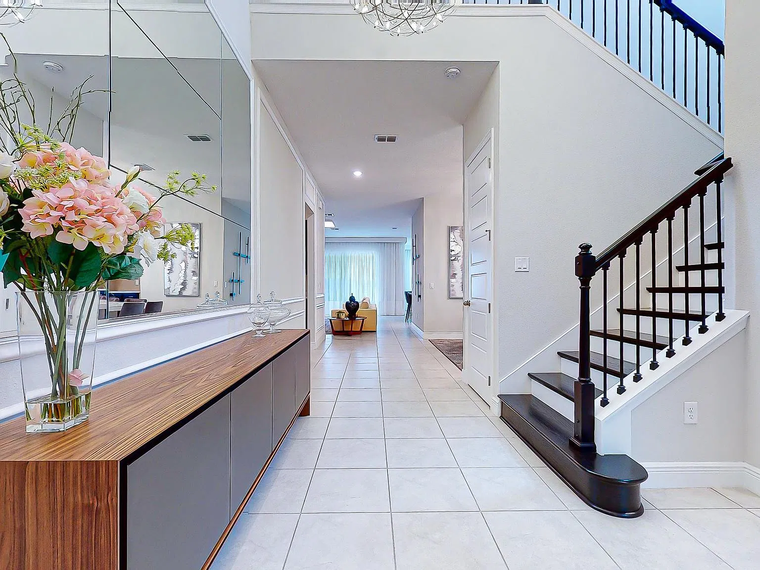 7494 Alpine Butterfly Ln — Photo 2