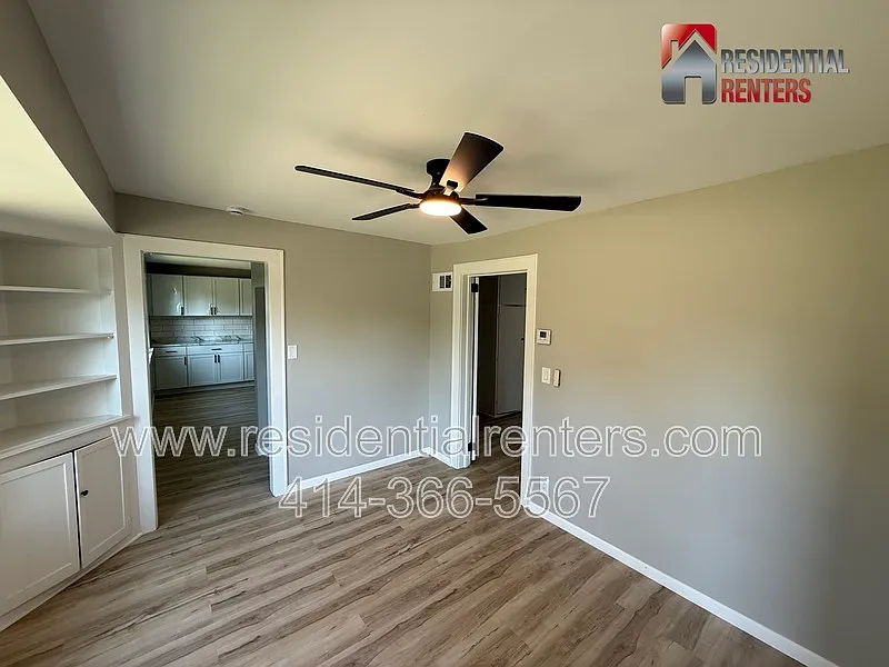 3 bed, 1.0 bath, 900 sqft, $1,395 — Photo 4