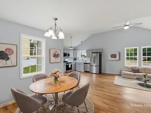 711 Mineola St, Staunton, VA 24401