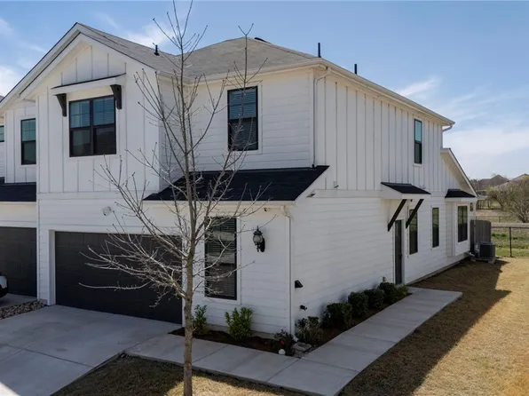 417 Fieldwood Dr Unit D, Buda, TX 78610