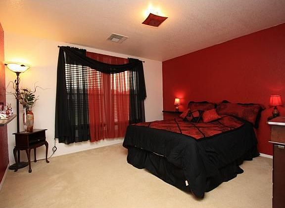 5th image of 1017 Hyacinth Hollow Dr
