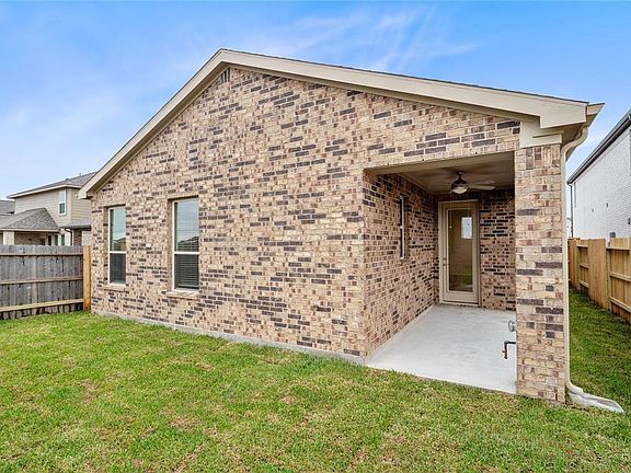 4th image of 7502 Sunlit Harbor Dr