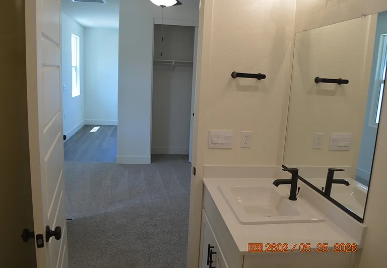 4735 Isabella Ct — Photo 27