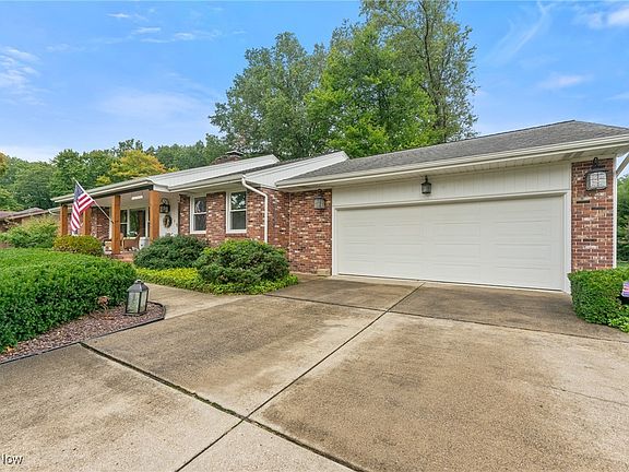 3rd image of 4483 Little Johns Pl