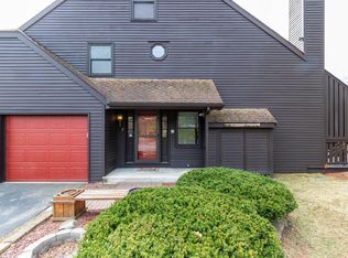 25 Stacey Cir, Windham, NH 03087