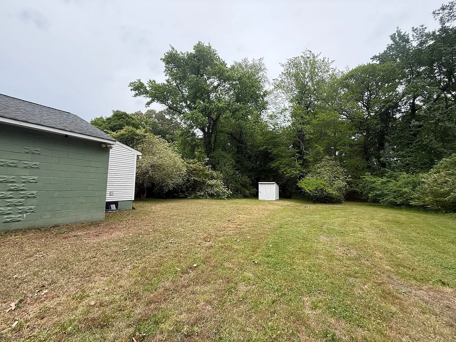 428 N Oceana Blvd — Photo 3