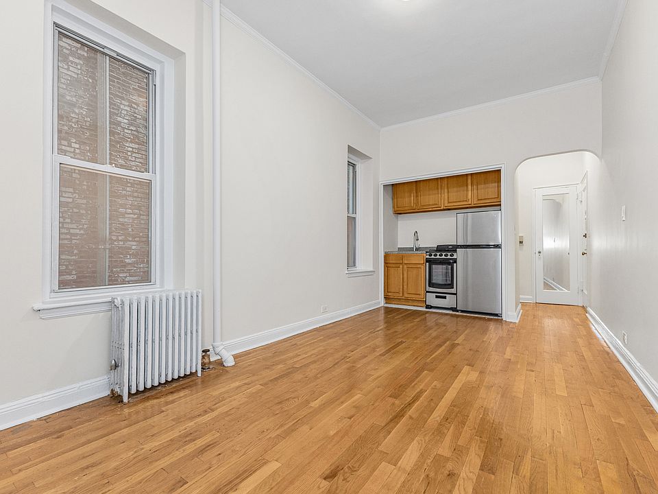 1st image of 328 W 83rd St APT 1G
