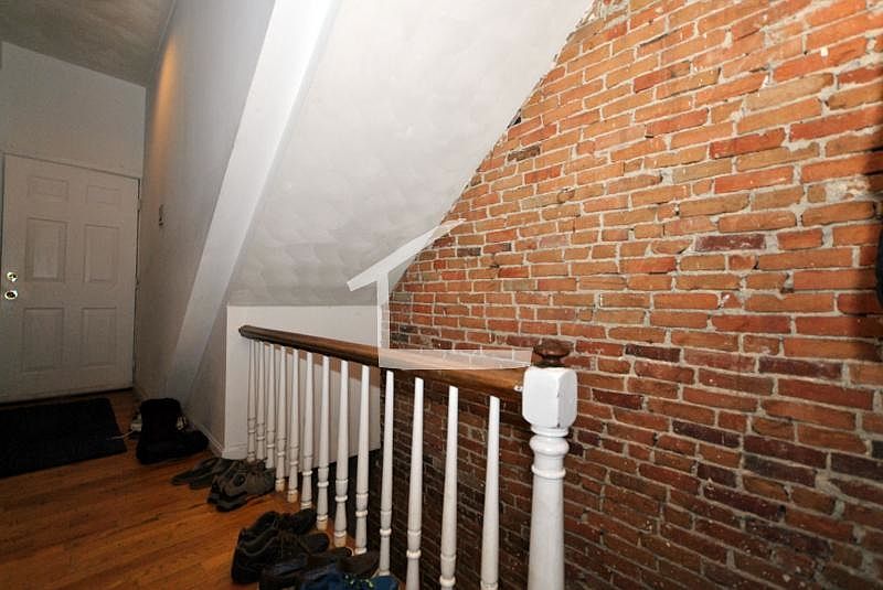 2nd image of 14 Wigglesworth St #01